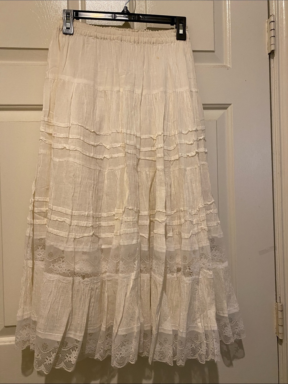 Boho Tiered Lace Maxi Skirt - white and white lace sleeveless top